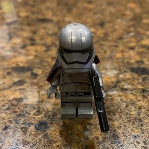 Lego Mini figure- Captain Phasma